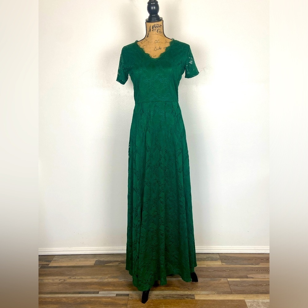 Rephyllis Women's Lace Maxi Dress M Green V-Neck Romantic Feminine Short Sleeves